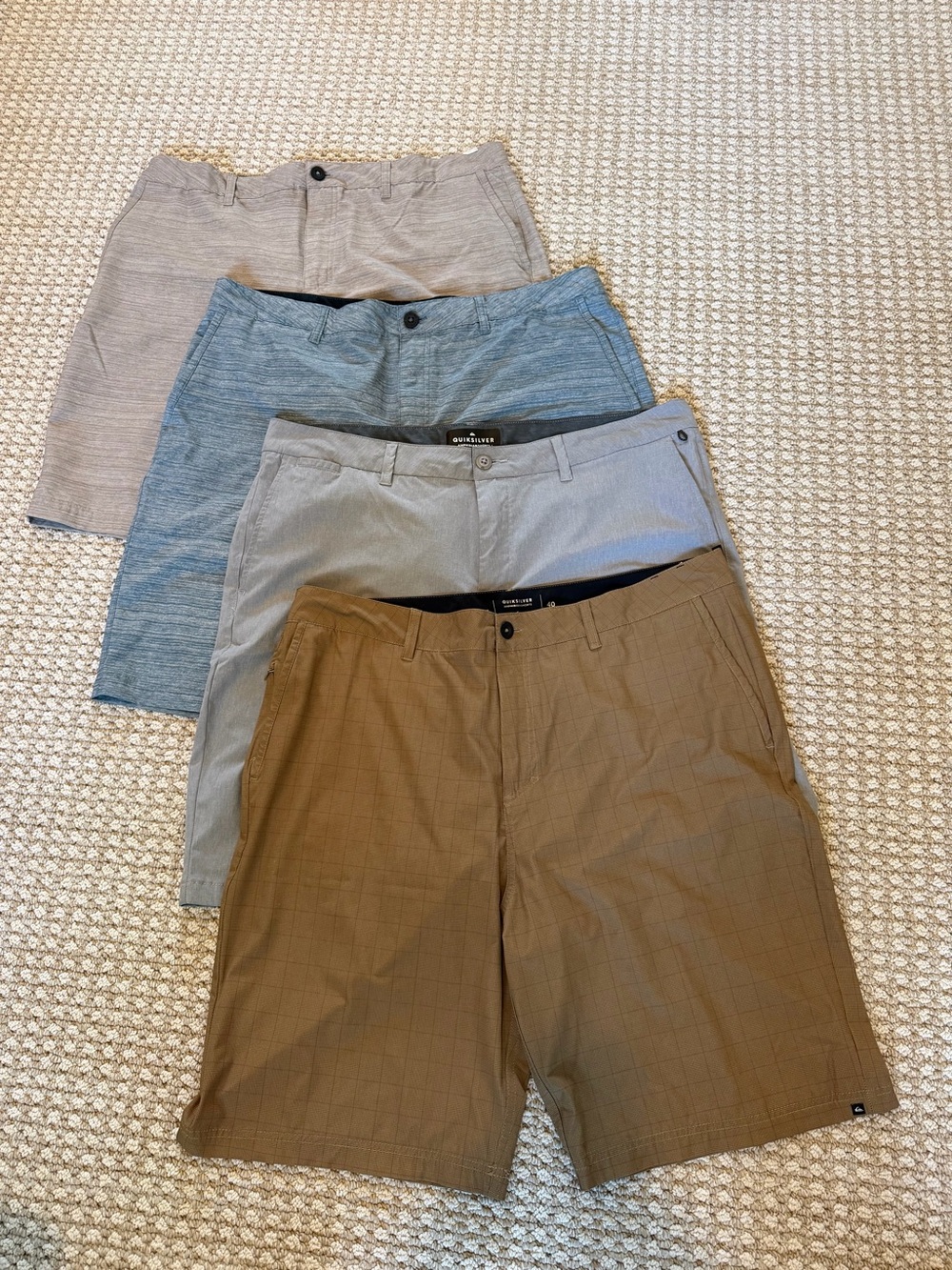 Quicksilver - 4 Pair $39 Men's Amphibian Shorts. Size 40 / 22” in Length - Picture 3 of 11